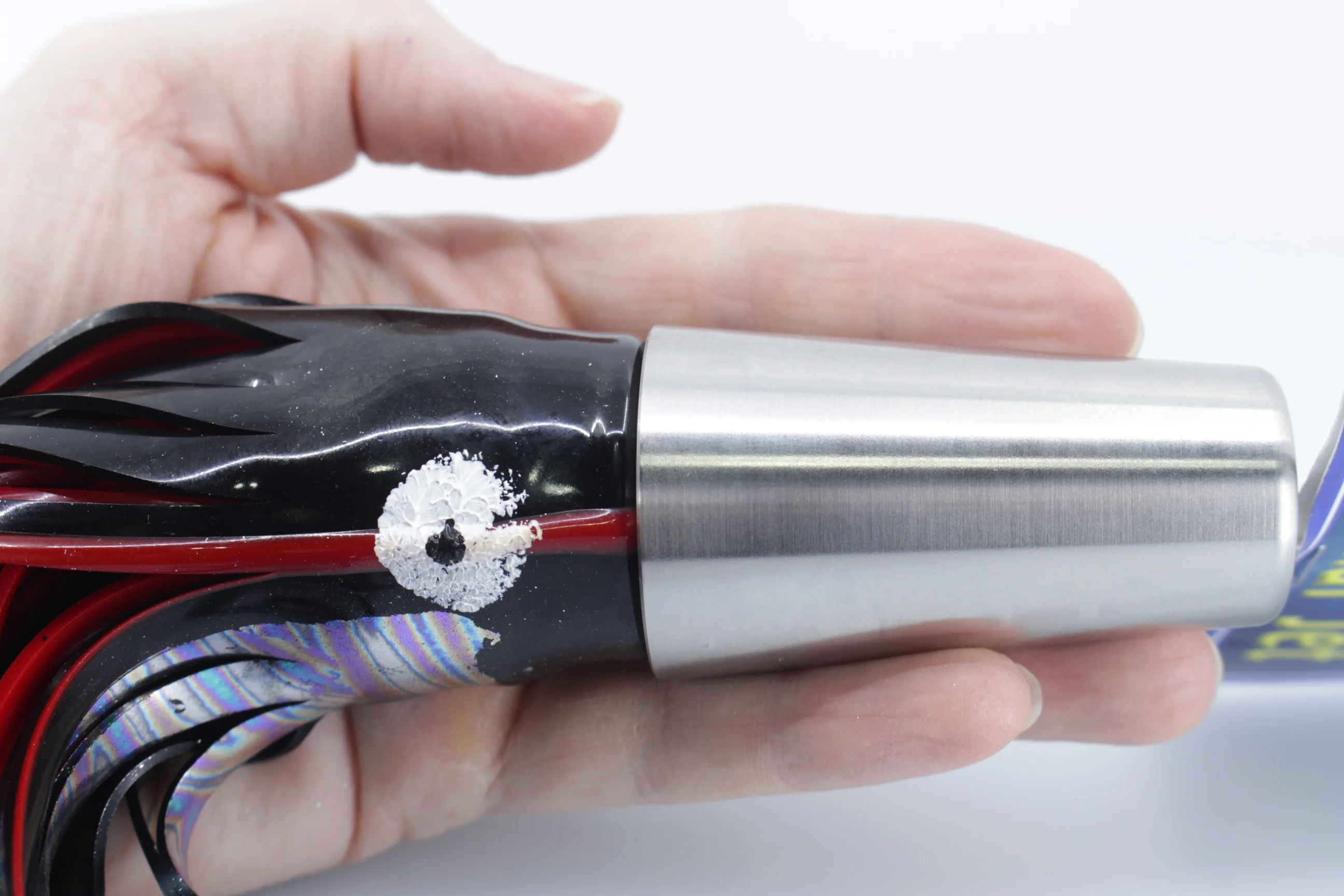 Diamond Fishing Chrome Hi-Speed Molokai Jet 10" 19oz Skirted Black-Red - Image 7