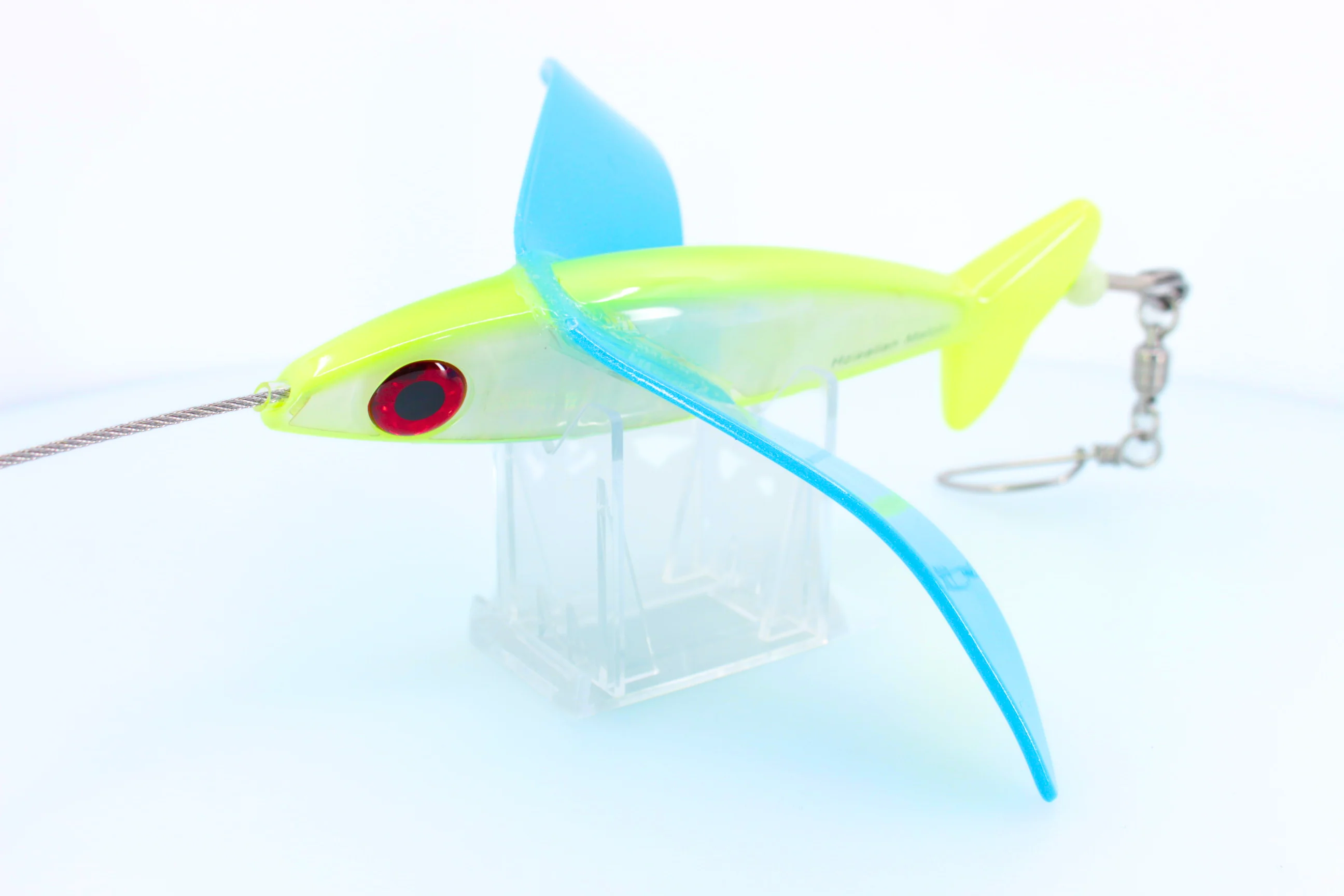 Hawaiian Malolo Bird Teaser Feathersword - Image 5