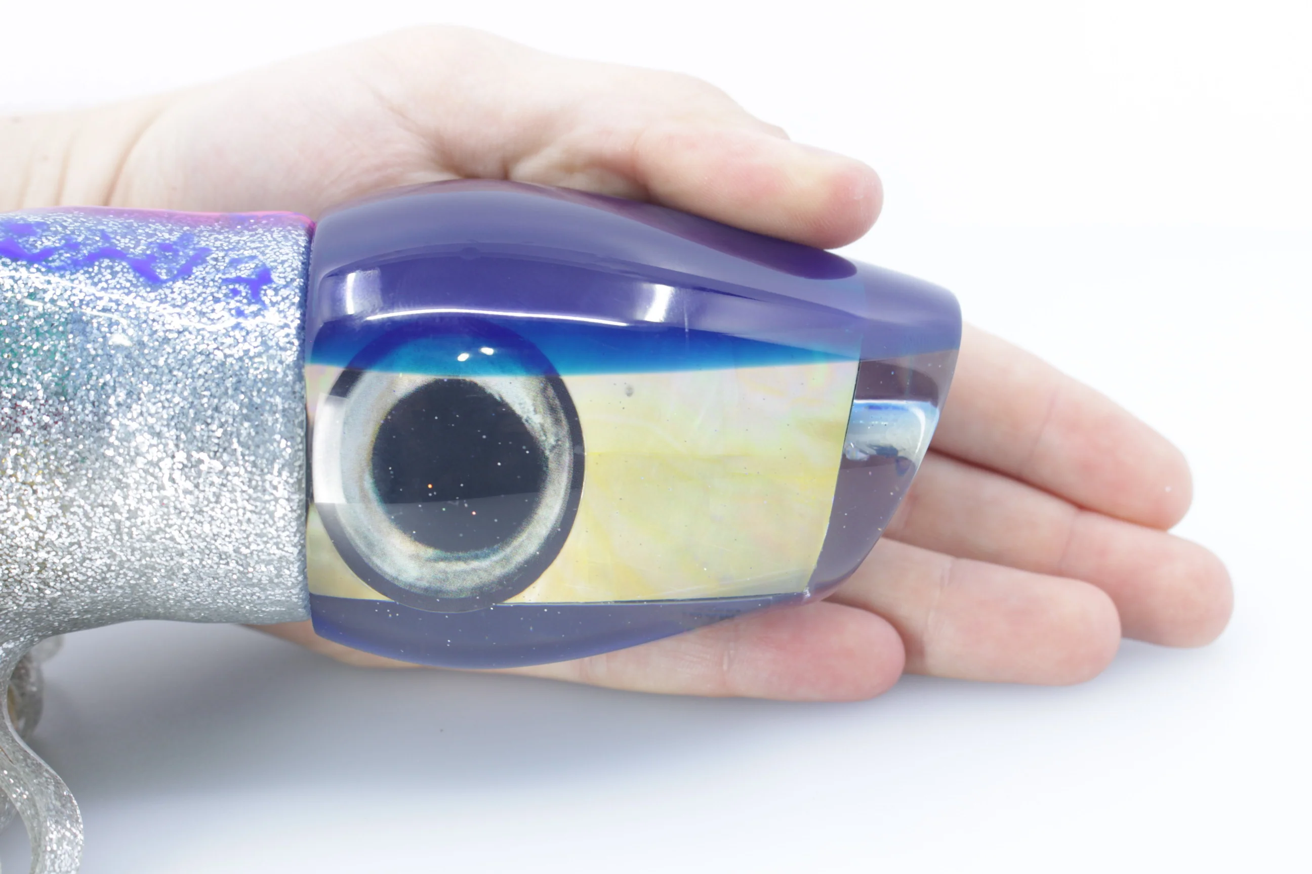 Marlin Magic Golden MOP Blue Back Taxi Eyes Papa Joe 16" 19oz Skirted - Image 7