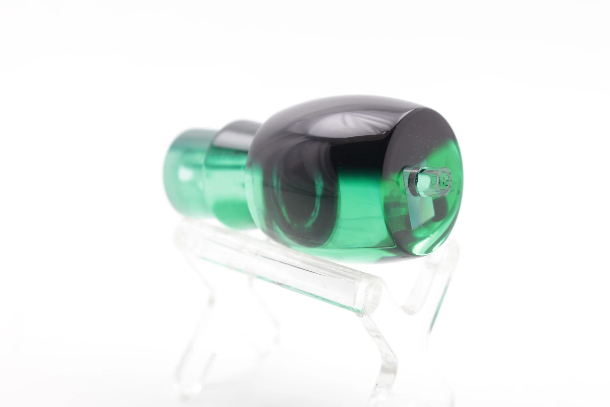 Moyes Lures Green Pour Black Back Rainbow Large Tang 9" 2oz - Image 5